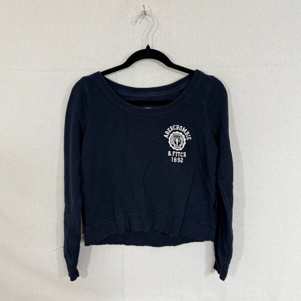Abercrombie & Fitch Womens XS Navy Blue Graphic Cropped Scoop Neck Sweatshirt